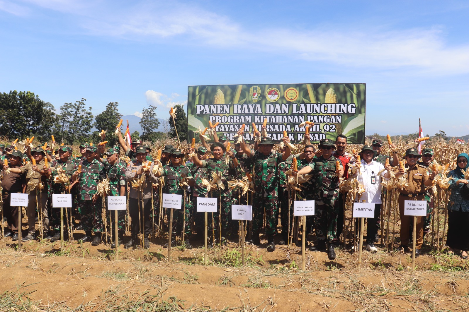 Danrem 063/SGJ Hadiri panen Raya dan launching Program Ketahanan Pangan Yayasan Persada Akmil 92,